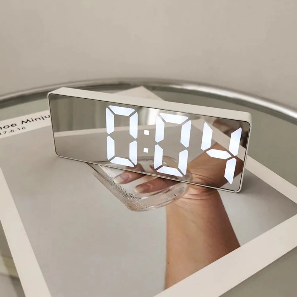 Modern Voice Controlled Alarm Clock